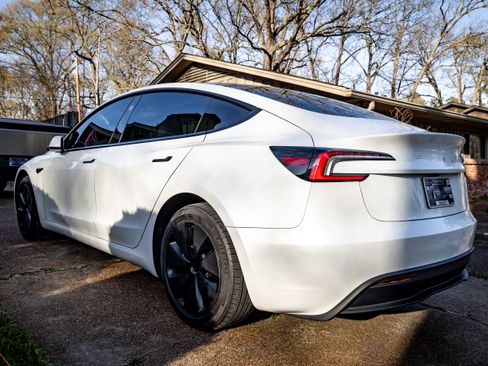 Used 2024 Tesla Model 3 Long Range image 4