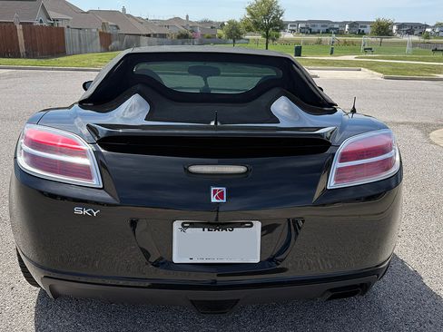 Used 2007 Saturn Sky w/ Premium Trim Pkg image 5