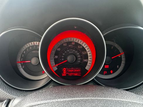 Used 2011 Kia Forte Koup SX FWD image 11