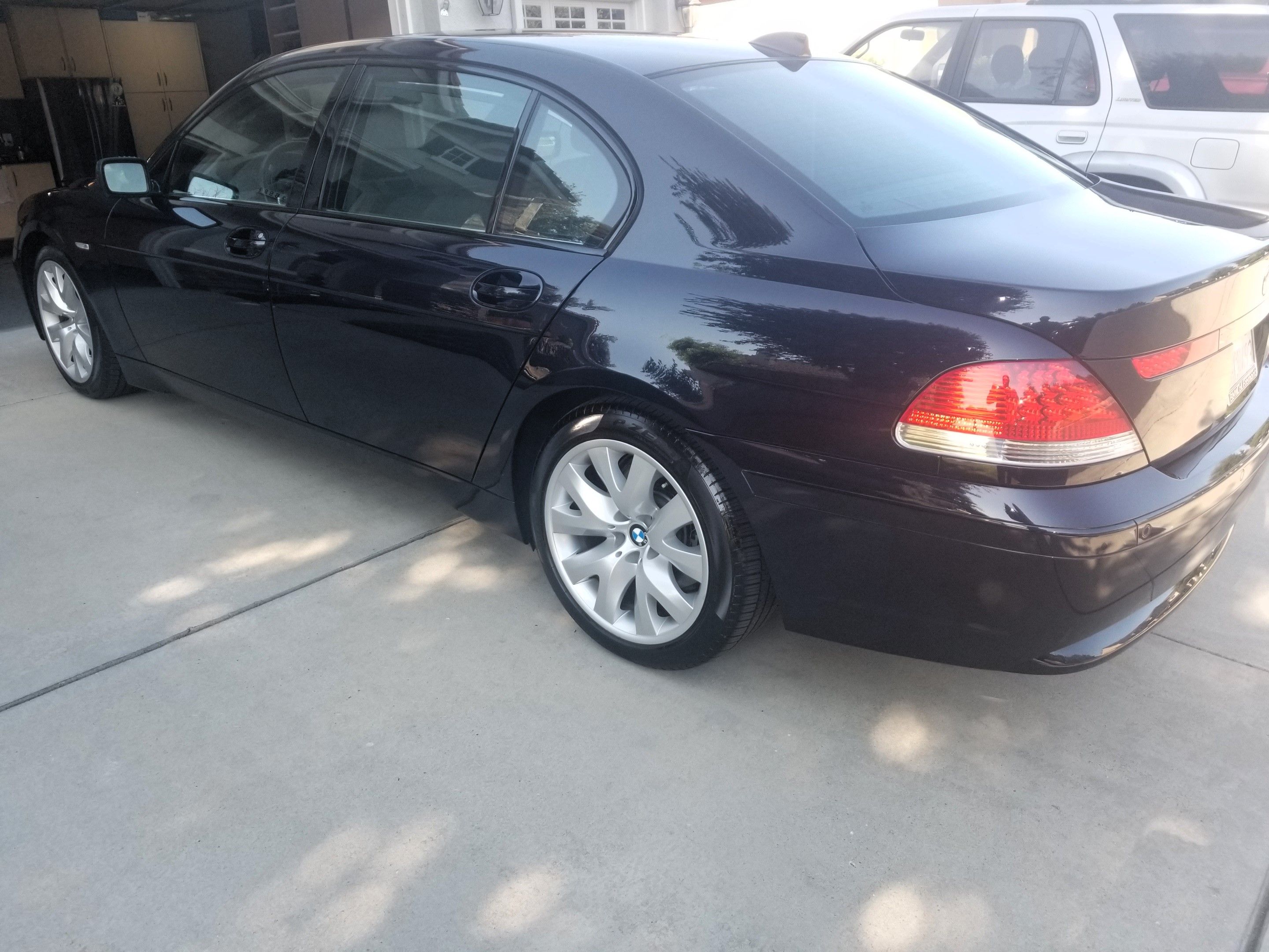 Used 2004 BMW 745Li RWD image 8