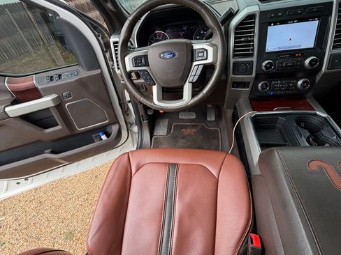 Used 2019 Ford F350 King Ranch w/ King Ranch Ultimate Package AWD/4WD image 10