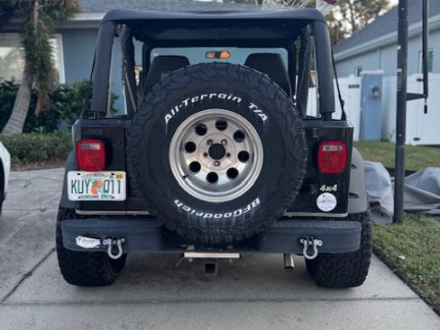 Used 1993 Jeep Wrangler 4WD image 10