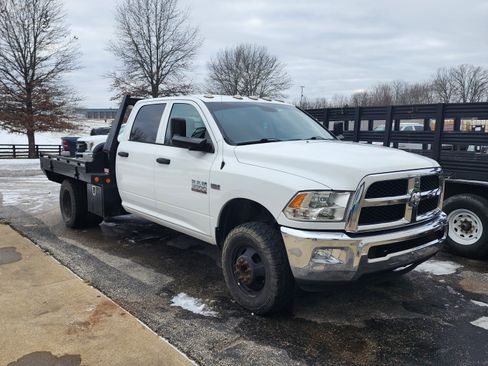 Used 2017 RAM 3500 Tradesman w/ Chrome Appearance Group image 1