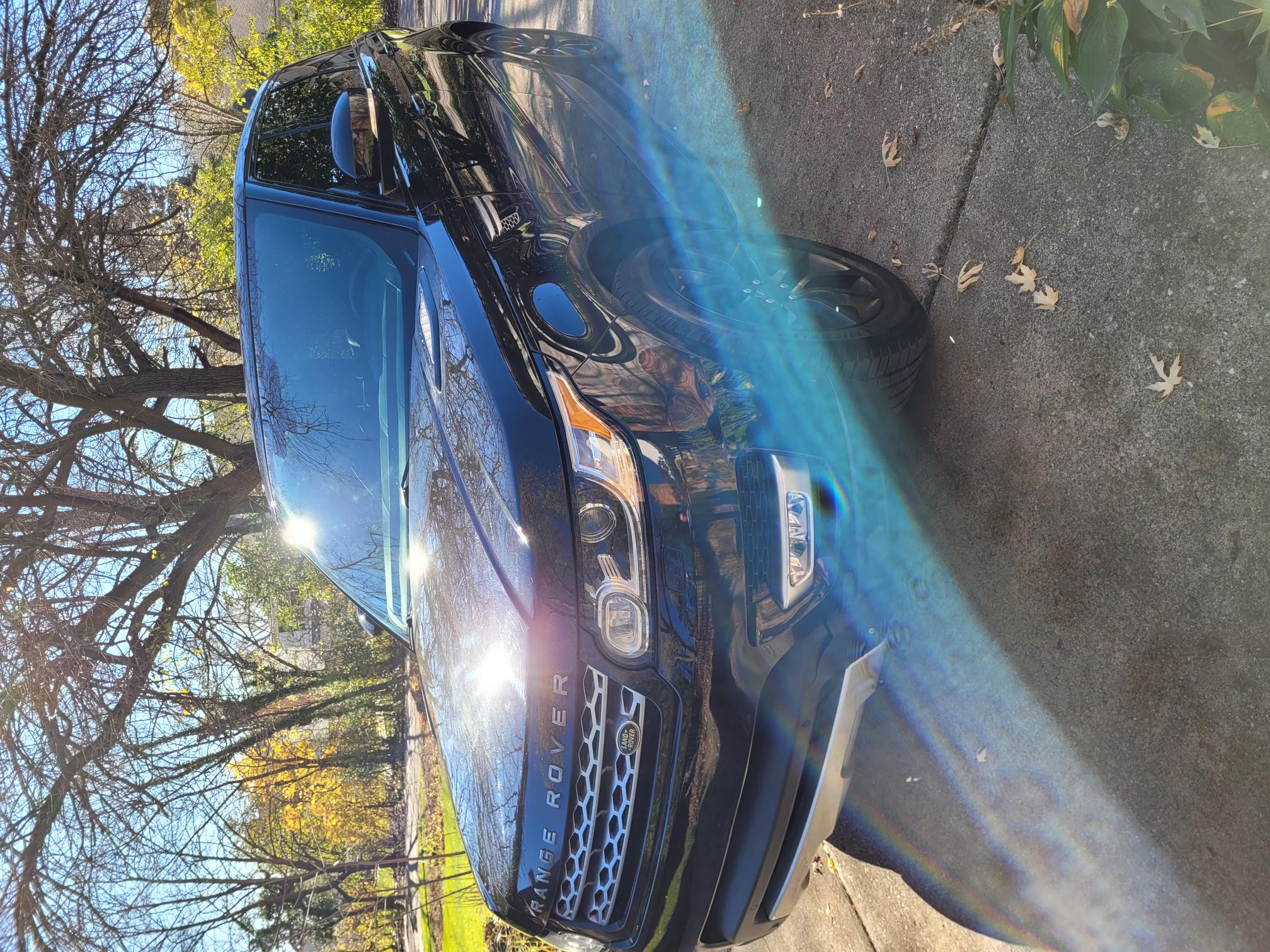 Used 2014 Land Rover Range Rover Sport HSE AWD/4WD image 13