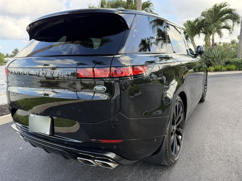 Used 2023 Land Rover Range Rover Sport First Edition image 9