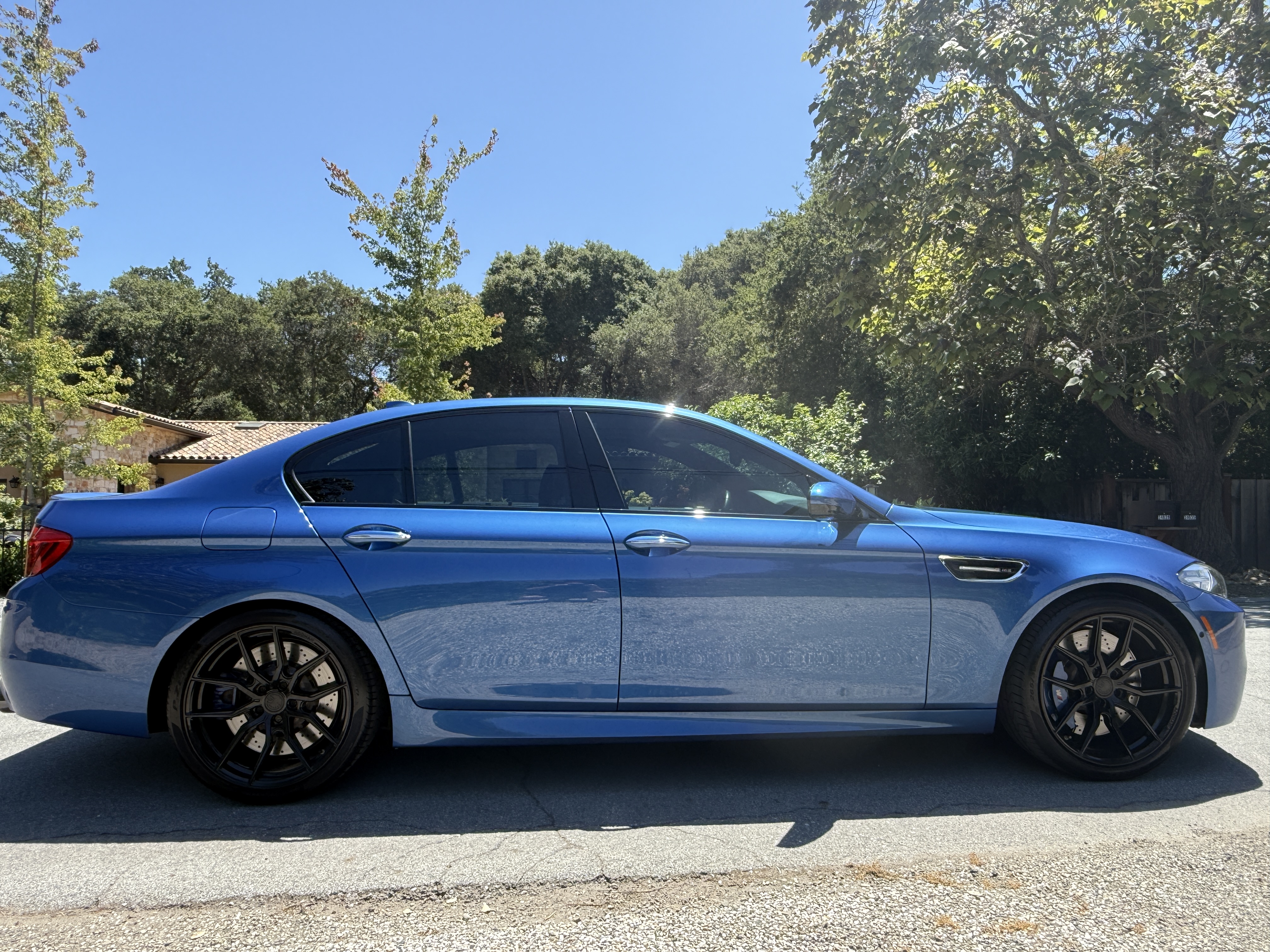 Used 2014 BMW M5 RWD image 10