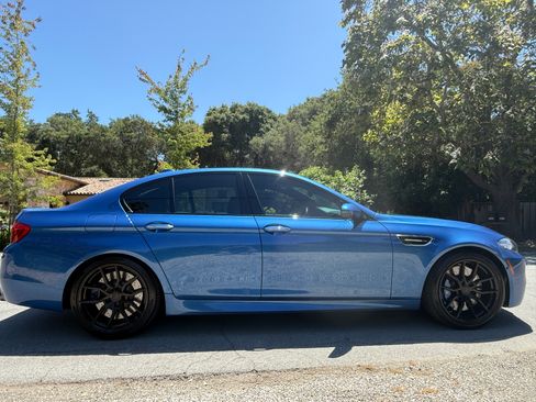 Used 2014 BMW M5 RWD image 10