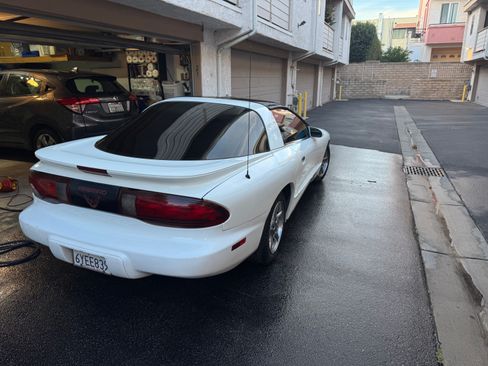 Used 1997 Pontiac Firebird Coupe RWD image 6