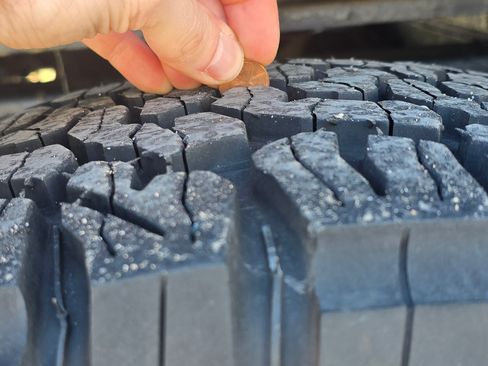 Used 2011 Ford F150 Raptor w/ Raptor Luxury Pkg image 10