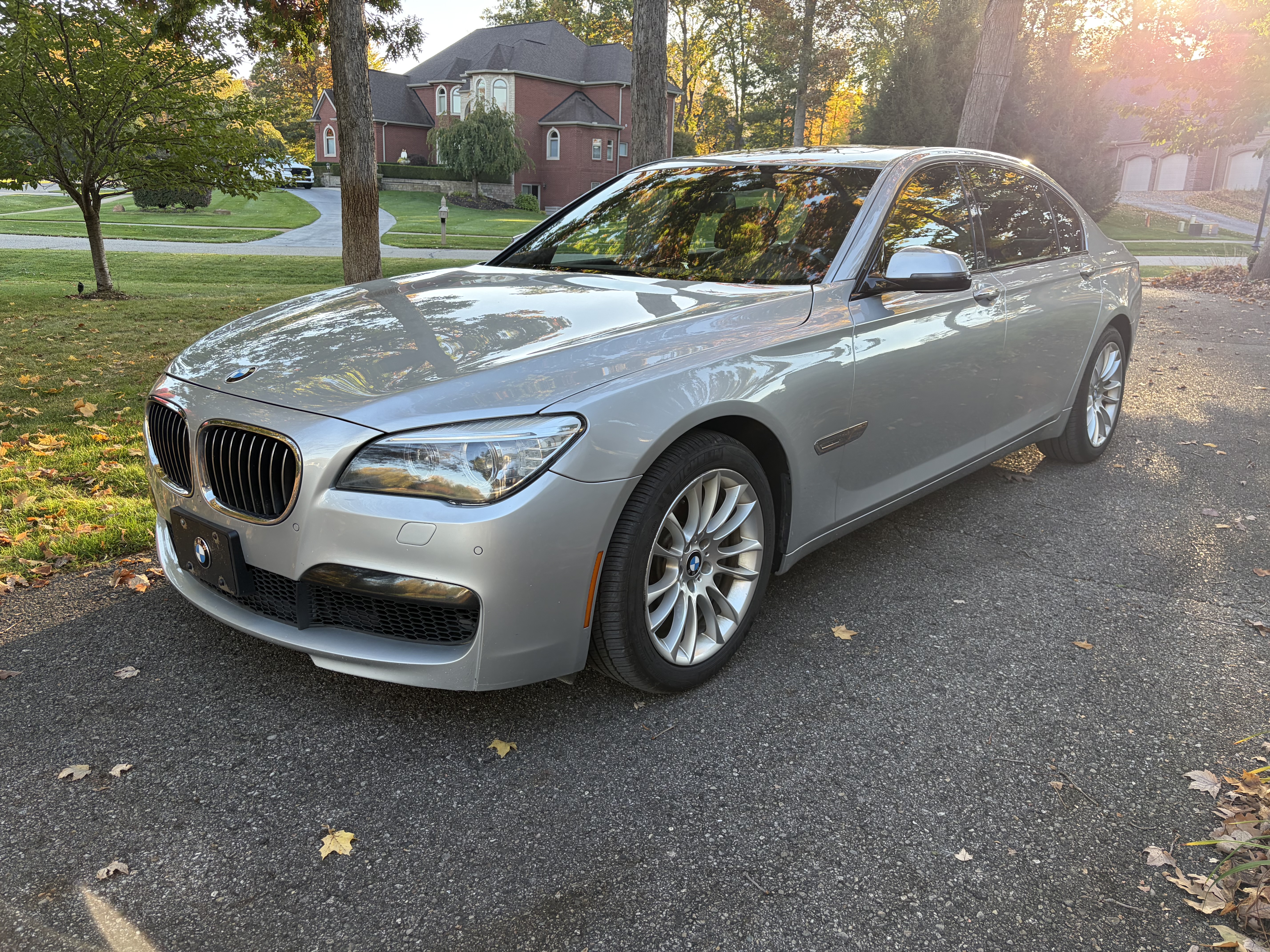 Used 2015 BMW 740Li xDrive AWD/4WD image 11