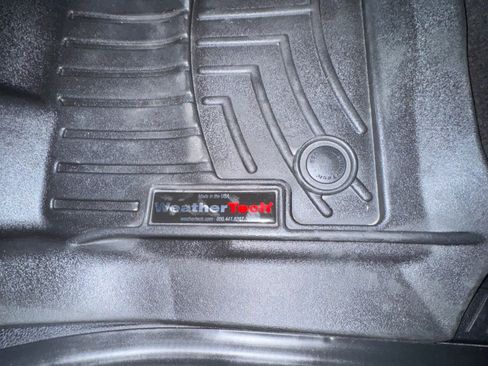 Used 2021 Ford Expedition Max Limited image 12