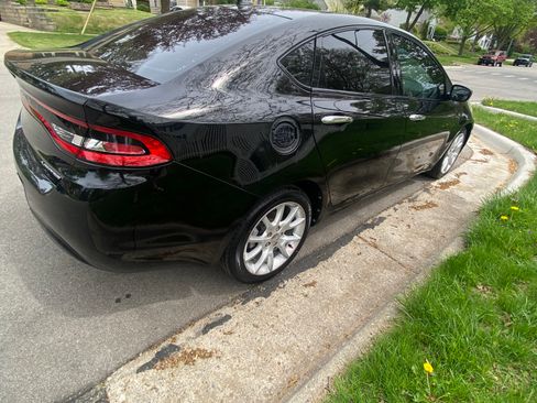 Used 2013 Dodge Dart Limited w/ Technology Group image 6