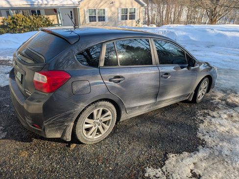 Used 2016 Subaru Impreza 2.0i Premium image 5
