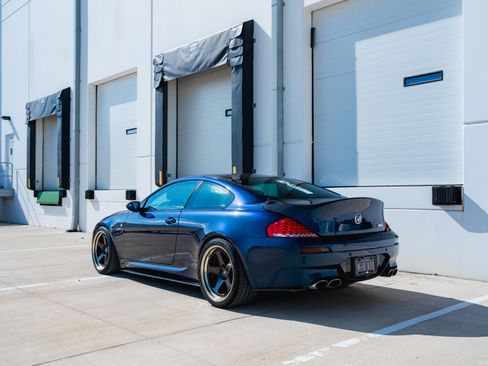 Used 2006 BMW M6 Coupe image 4