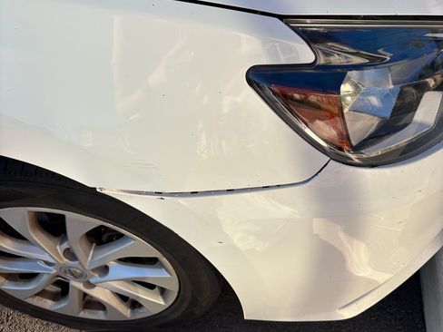 Used 2019 Nissan Sentra SV image 4