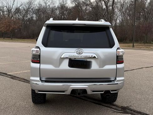 Used 2018 Toyota 4Runner Limited image 21