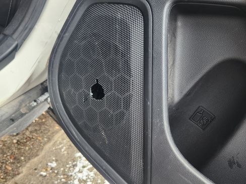 Used 2020 Subaru Outback Limited w/ Popular Package #2 image 19