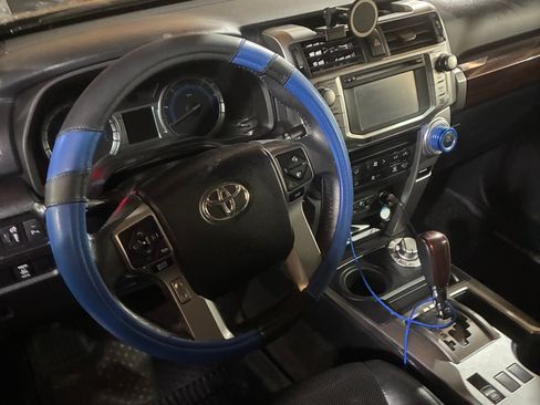 Used 2018 Toyota 4Runner Limited image 6