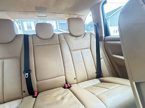 Used 2005 Porsche Cayenne Turbo image 13