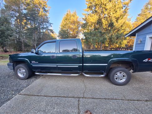 Used 2003 Chevrolet Silverado 2500 LT image 15