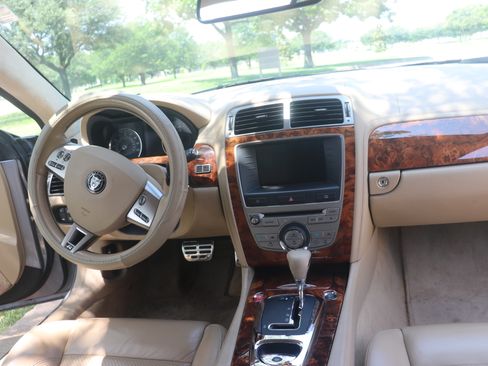 Used 2008 Jaguar XKR R image 19