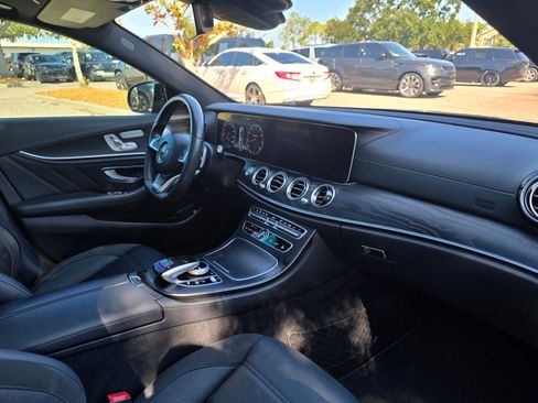 Used 2018 Mercedes-Benz E 43 AMG 4MATIC Sedan image 13