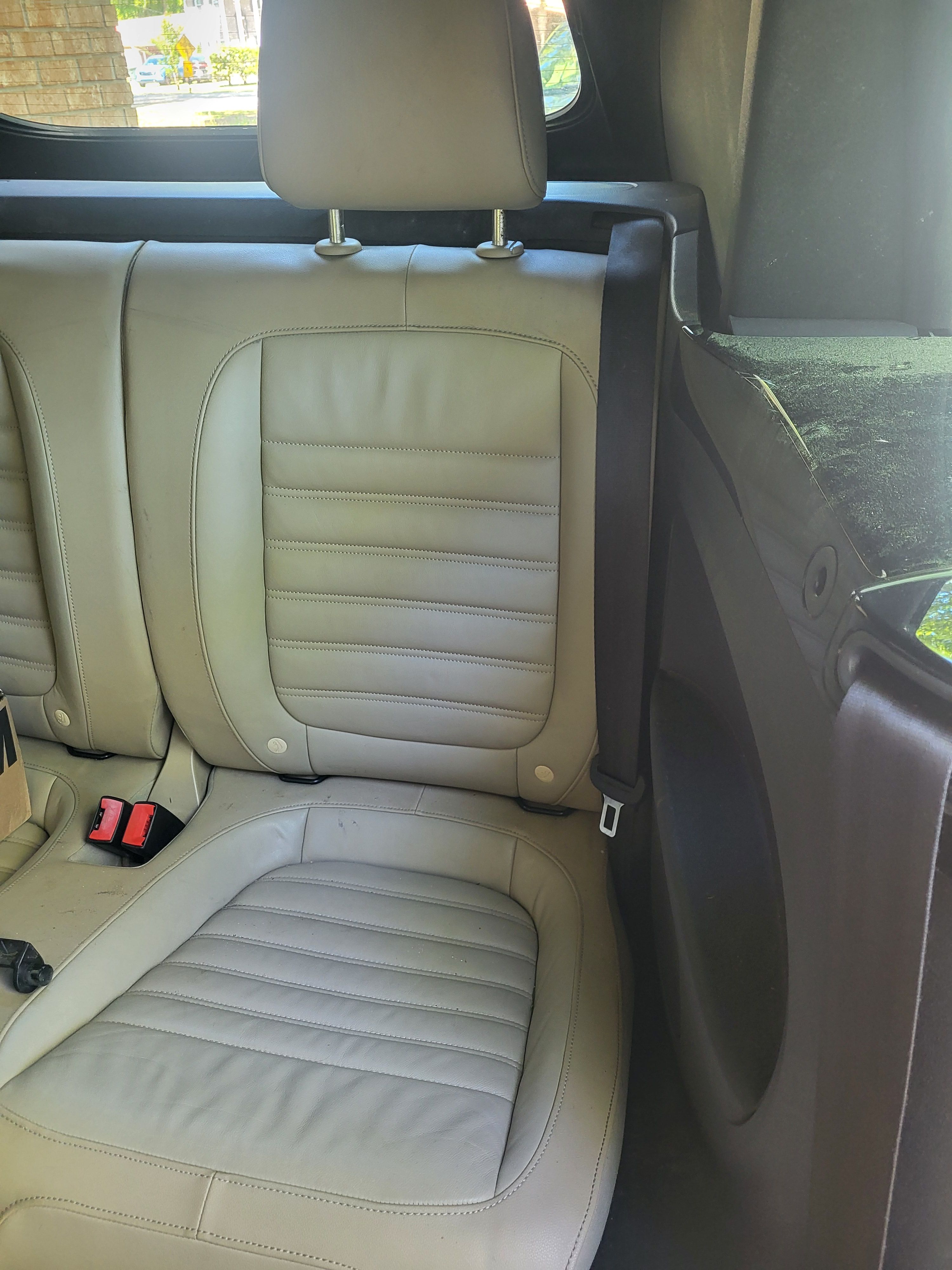 Used 2013 Volkswagen Beetle 2.5 50's Edition FWD image 11