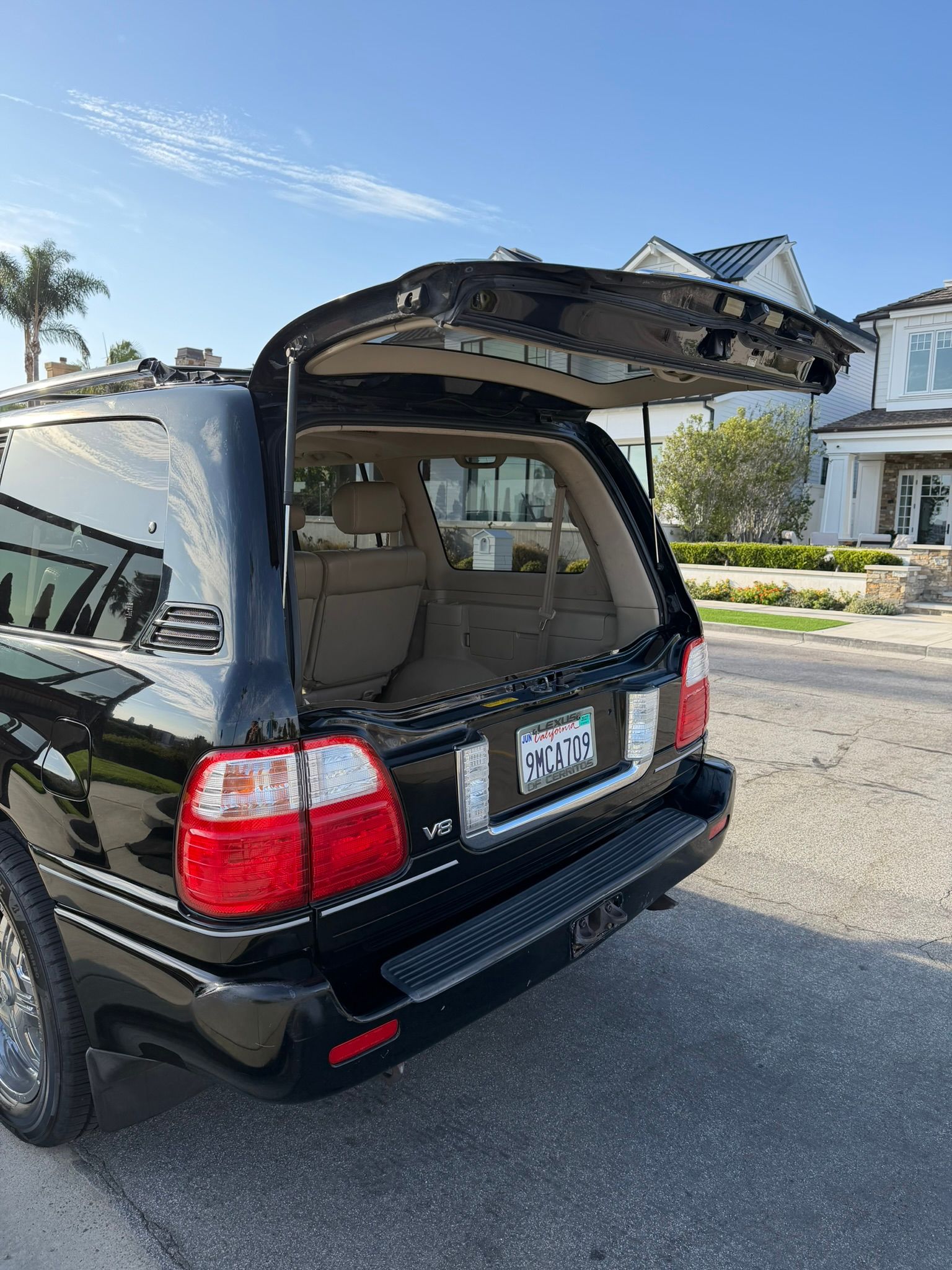Used 2004 Lexus LX 470 4WD image 16