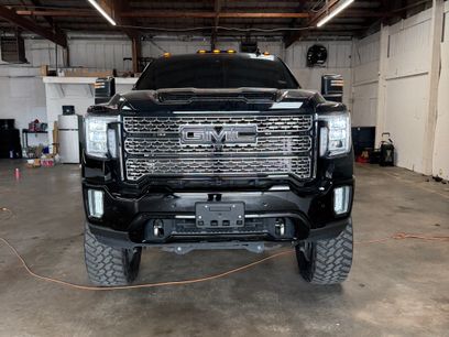 Used 2022 GMC Sierra 2500 Denali w/ Denali Ultimate Package