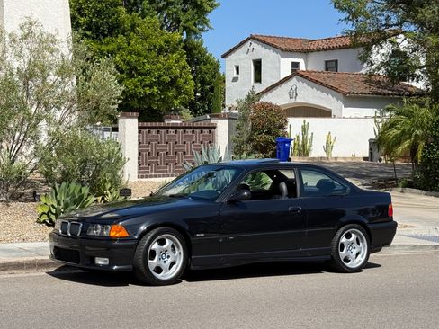 Used 1999 BMW M3 Coupe RWD image 4