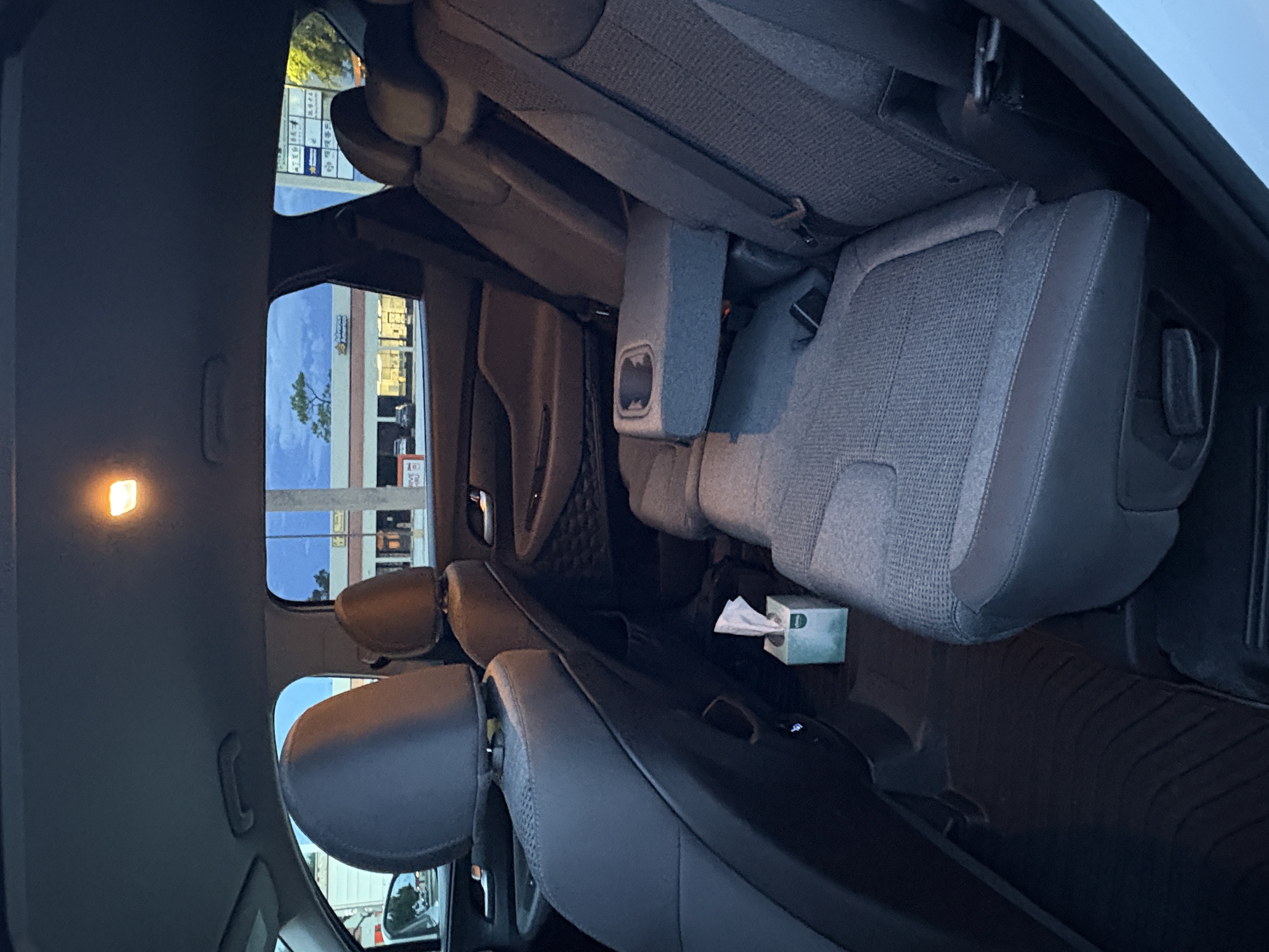 Used 2019 Hyundai Santa Fe SE FWD image 14