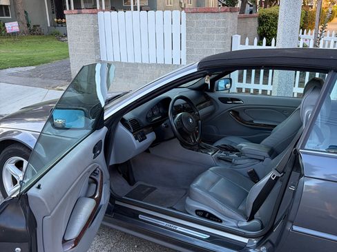 Used 2002 BMW 325Ci Convertible RWD image 8