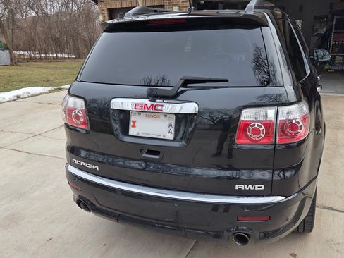 Used 2012 GMC Acadia Denali image 4