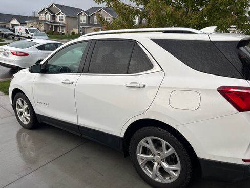 Used 2019 Chevrolet Equinox Premier image 6