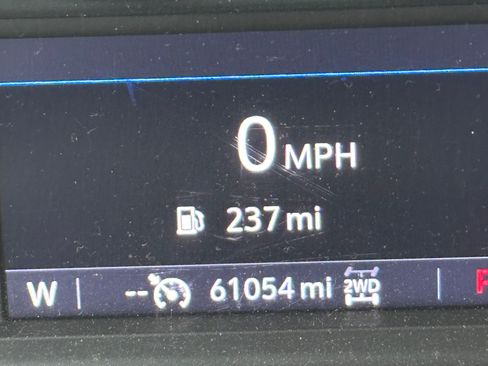 Used 2020 Chevrolet Silverado 1500 LT w/ All-Star Edition image 6