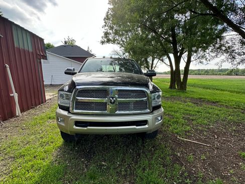 Used 2014 RAM 2500 Longhorn w/ Convenience Group image 12