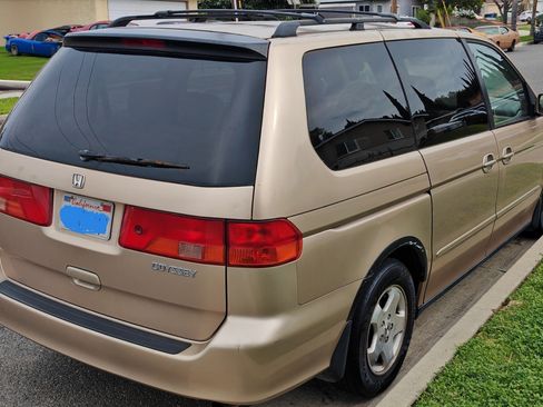Used 2000 Honda Odyssey EX image 8