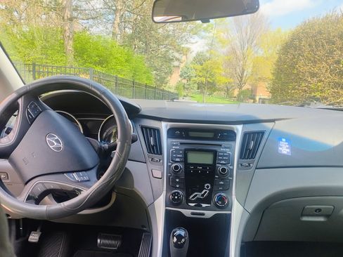 Used 2011 Hyundai Sonata GLS image 14