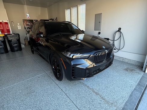 Used 2024 BMW X5 xDrive50e w/ M Sport Package image 10