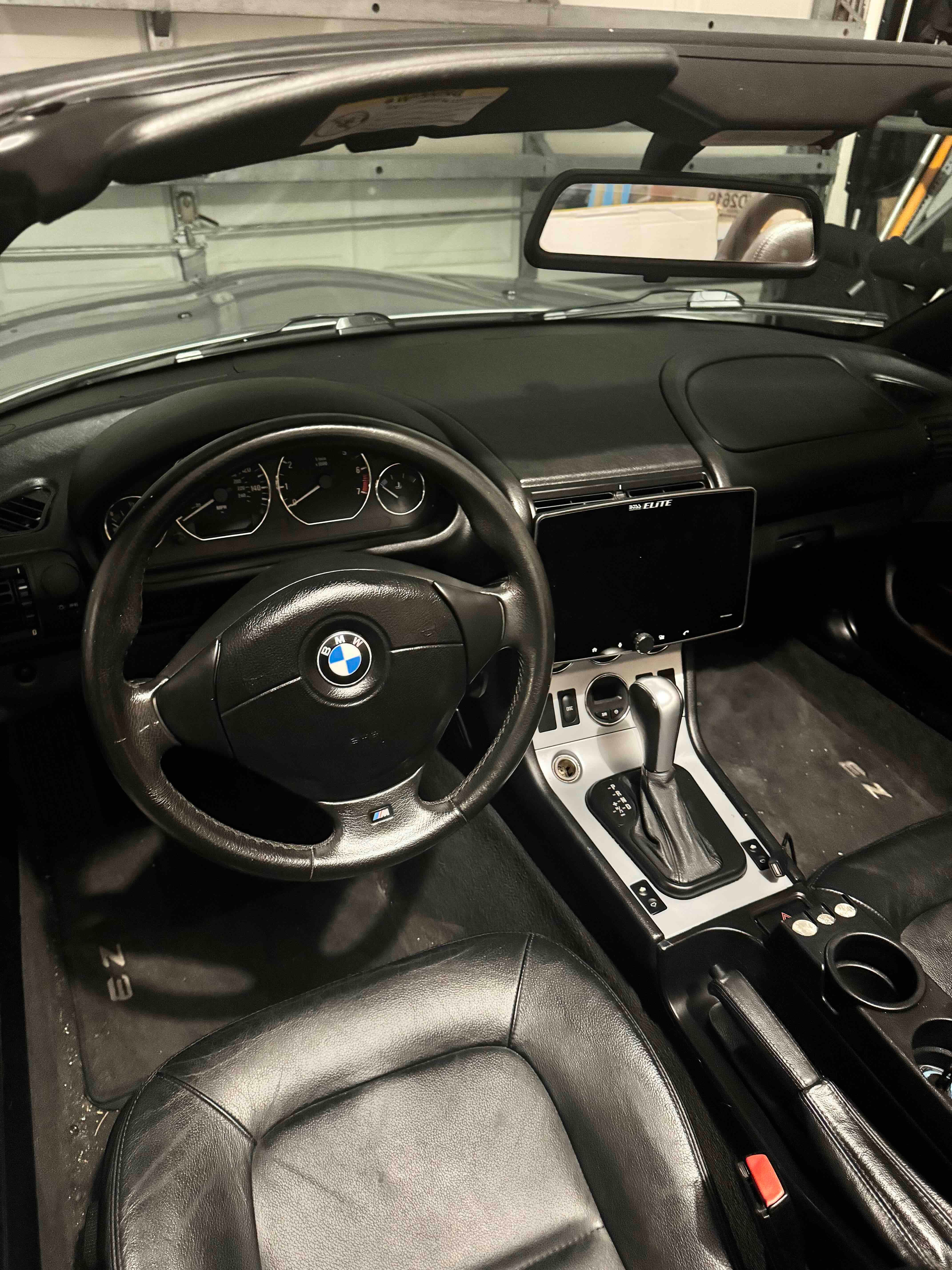 Used 2002 BMW Z3 2.5i RWD image 4