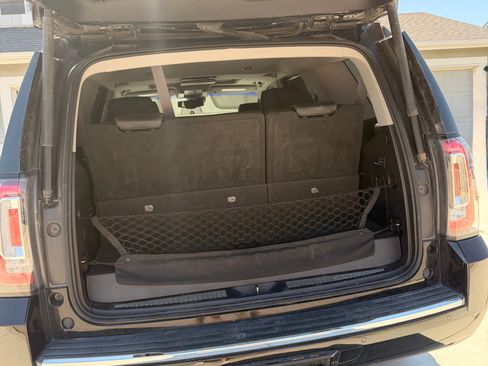 Used 2016 GMC Yukon Denali w/ Open Road Package AWD/4WD image 8