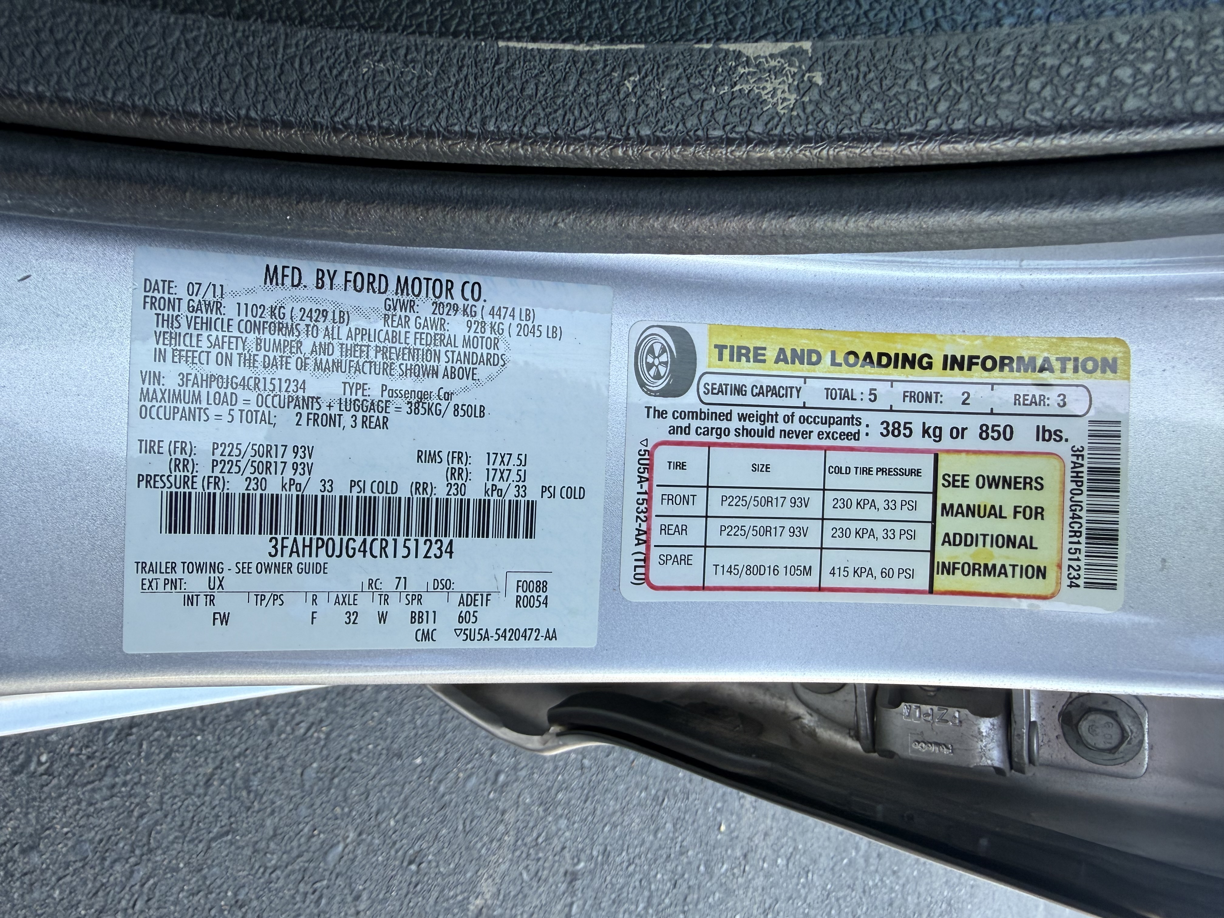 Used 2012 Ford Fusion SEL FWD image 16