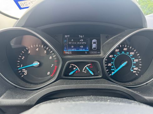 Used 2015 Ford Escape Titanium FWD image 1