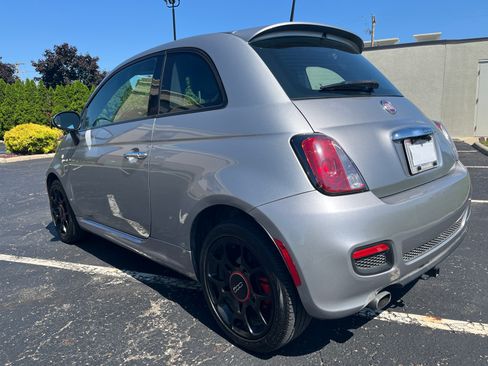 Used 2015 FIAT 500 Sport w/ Sport Appearance Group FWD image 8