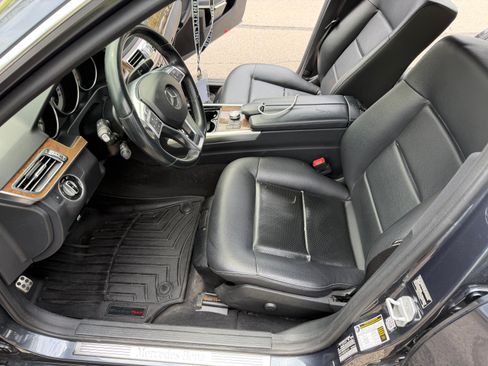 Used 2014 Mercedes-Benz E 350 4MATIC Sedan image 9