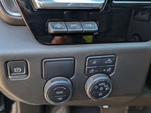 Used 2024 Chevrolet Silverado 1500 LTZ w/ Technology Package RWD image 15