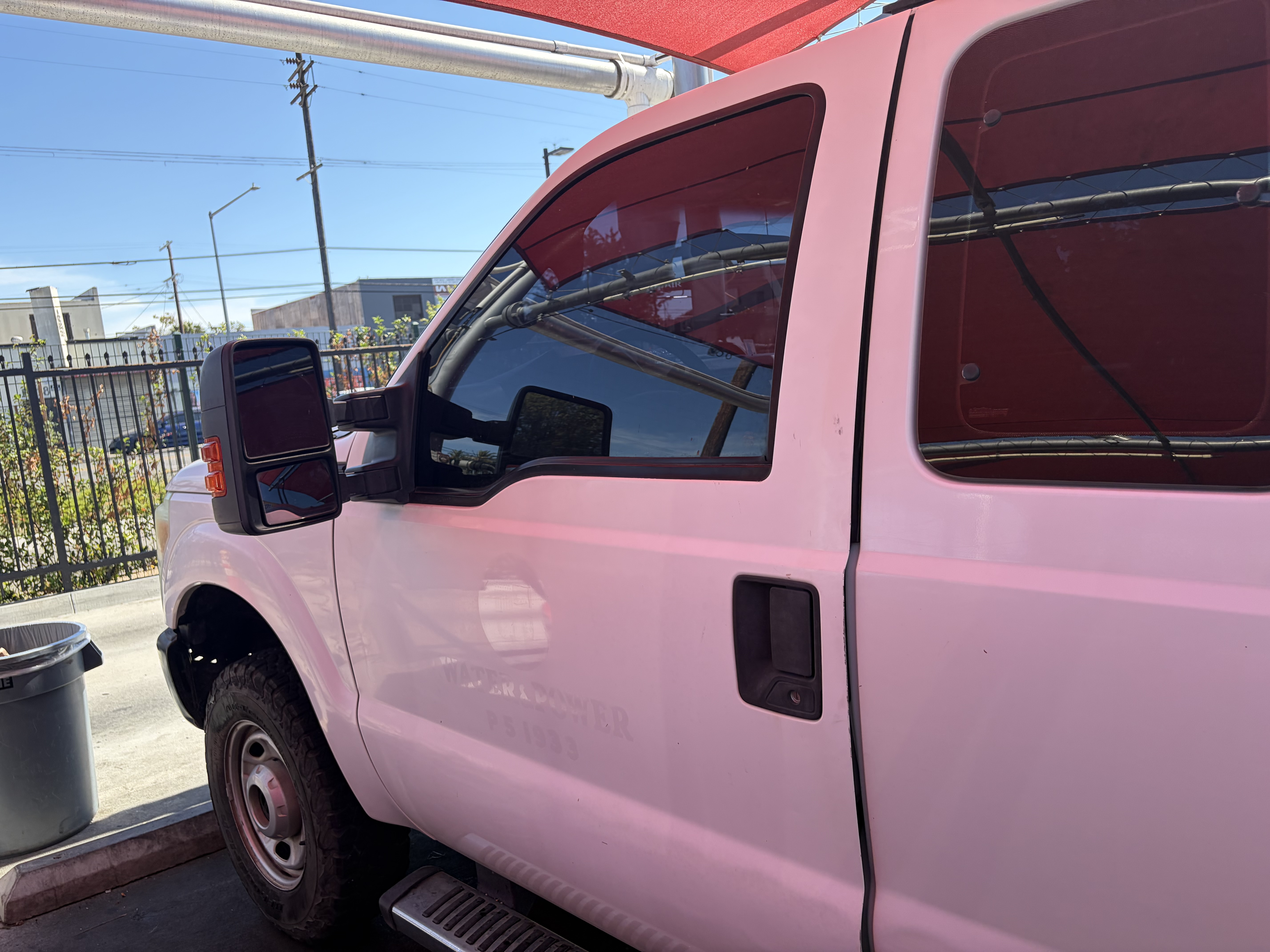 Used 2011 Ford F250 XL AWD/4WD image 4