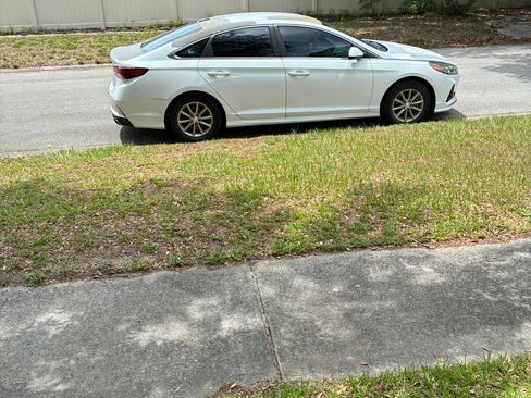 Used 2018 Hyundai Sonata SE FWD image 5