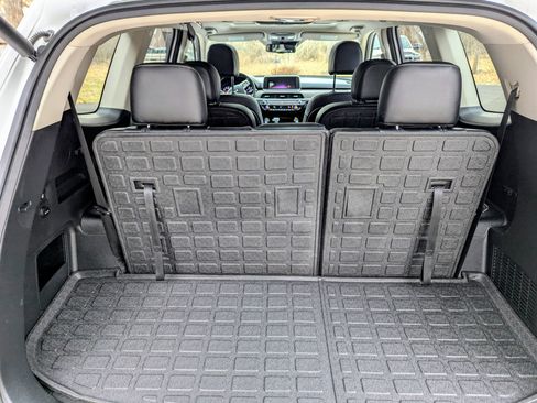 Used 2022 Kia Telluride EX w/ EX Premium Package image 2