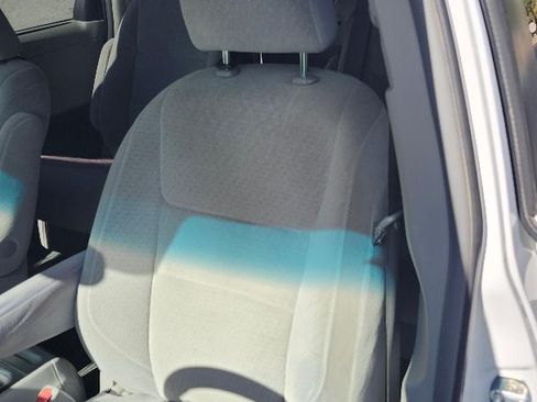 Used 2015 Toyota Sienna LE image 14